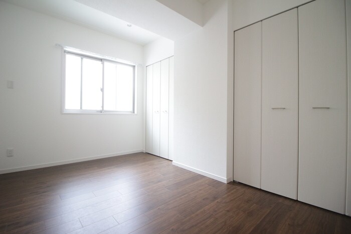 物件内観写真18　(居室)