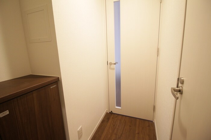 物件内観写真21　(廊下)
