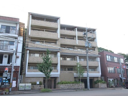 プレサンス京大東（５０８）外観写真