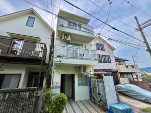 ハイツ中雅外観写真