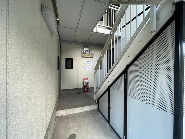 パ－クサイドハイツの物件外観写真