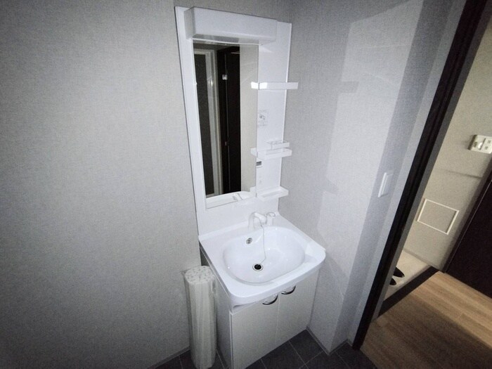 物件内観写真12　(洗面)