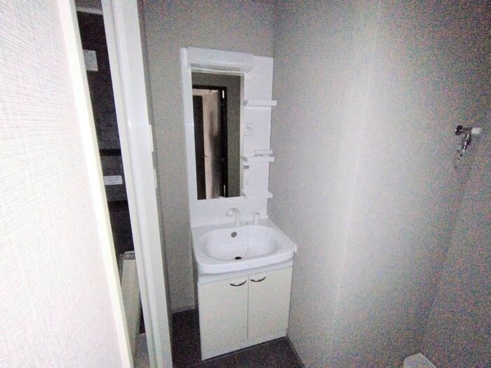 物件内観写真12　(洗面)