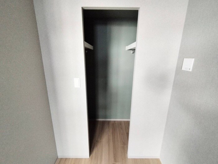 物件内観写真13　(収納)