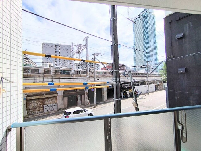 物件内観写真22　(室内からの展望)