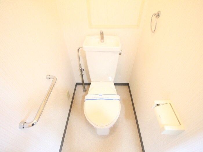 物件内観写真11　(トイレ)