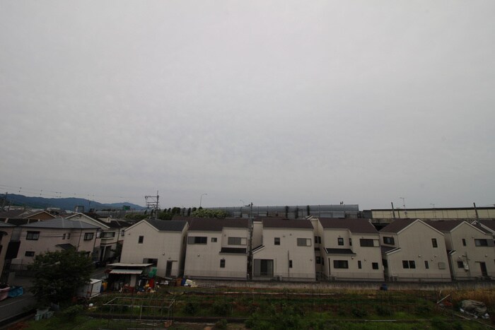 物件内観写真22　(室内からの展望)