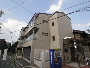 メゾンドール若江北外観写真