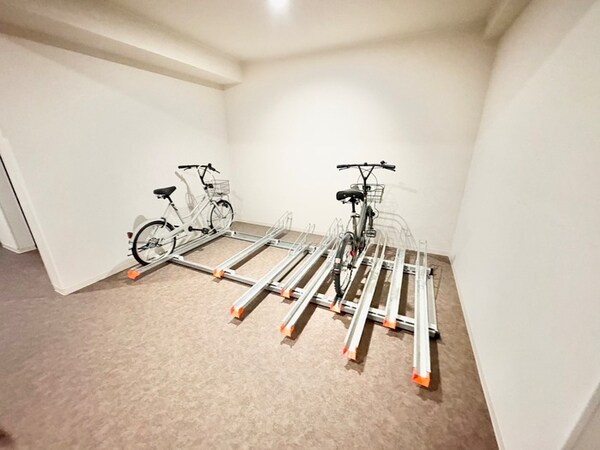 駐輪場