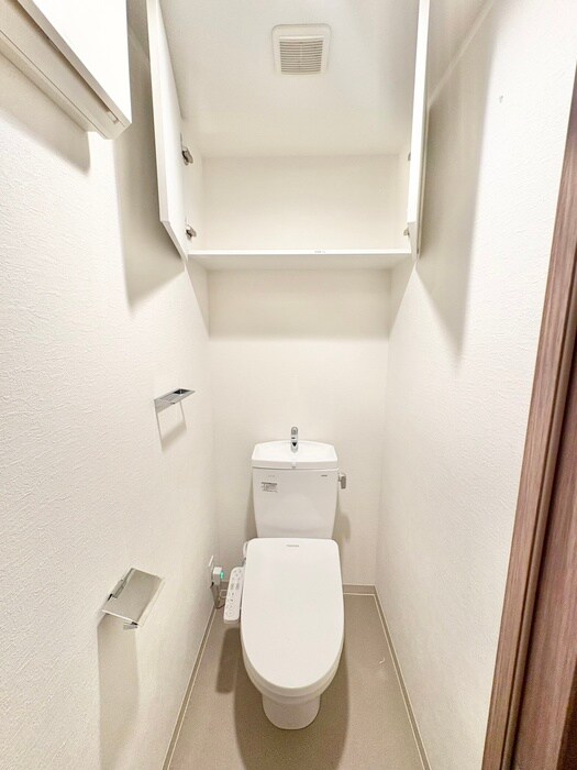 物件内観写真11　(トイレ)