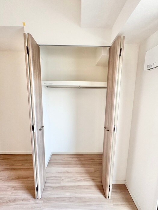 物件内観写真12　(収納)