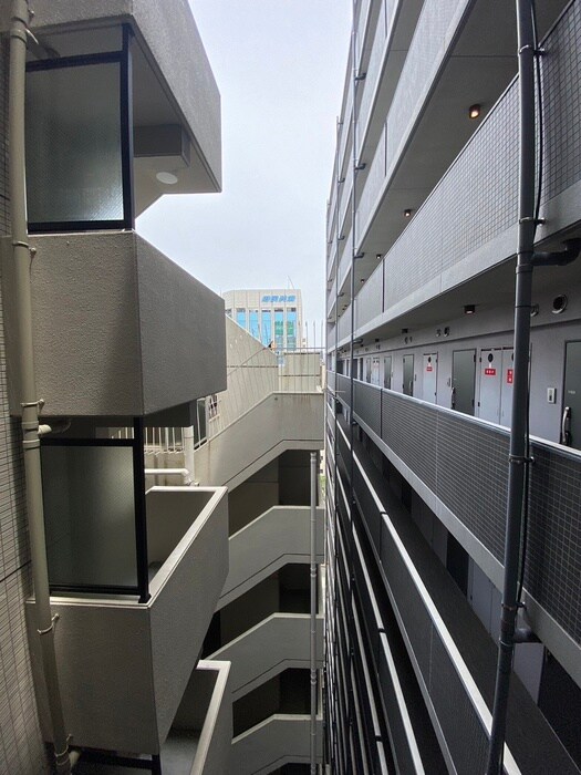 物件内観写真22　(室内からの展望)