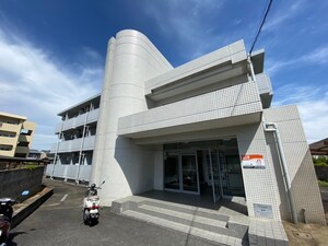 リバティ小林外観写真