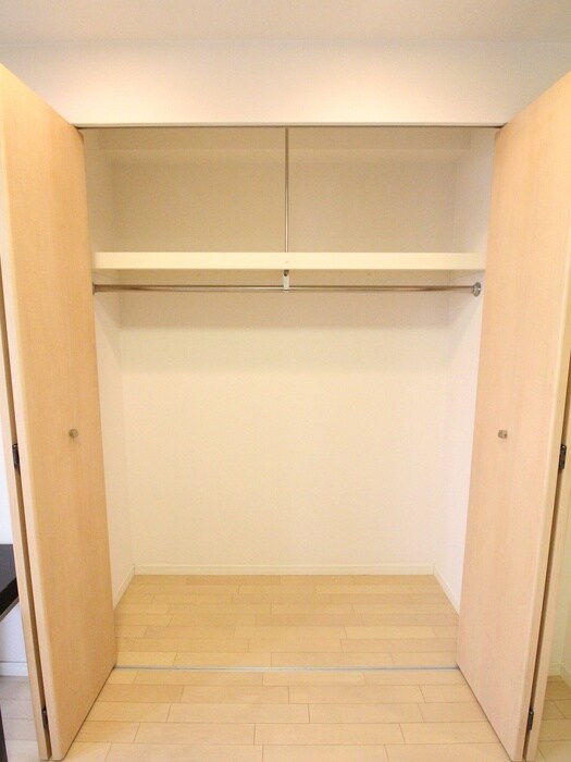 物件内観写真18　(収納)