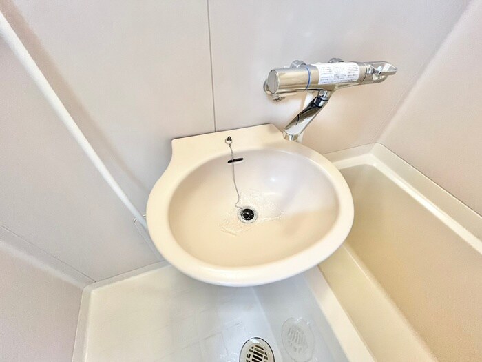 物件内観写真9　(洗面)