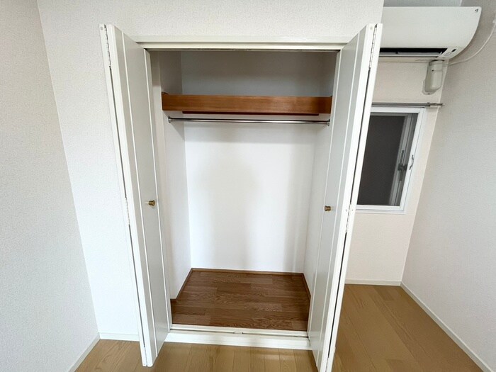 物件内観写真16　(収納)
