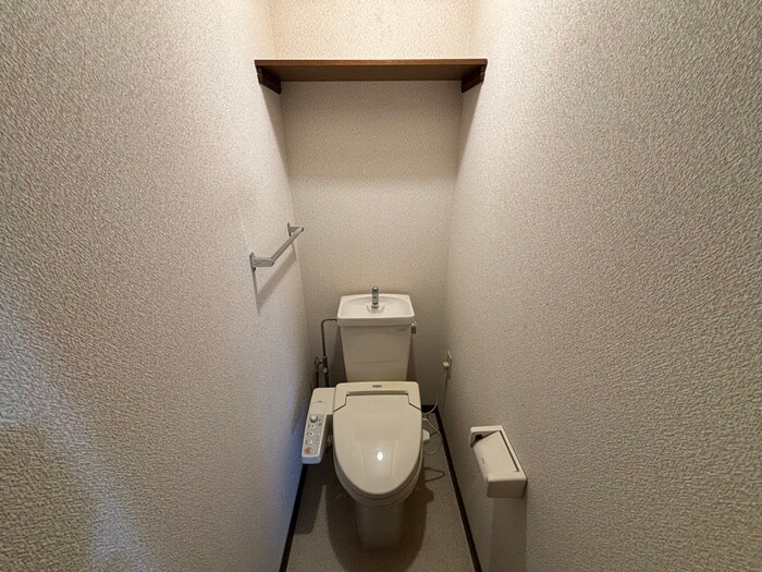 物件内観写真15　(トイレ)