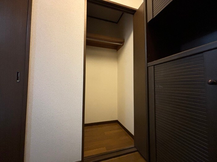 物件内観写真21　(収納)
