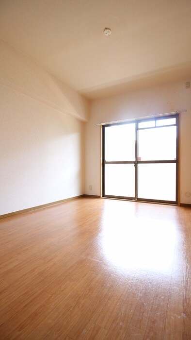 物件内観写真22　(居室)