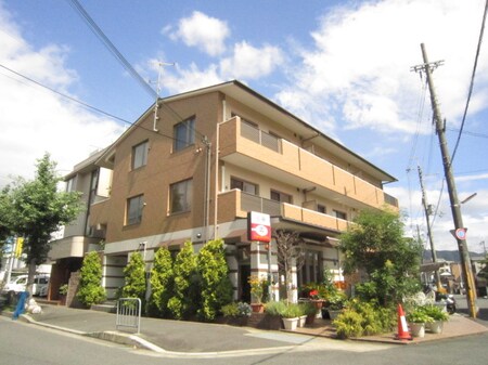 アプロ－ズ山科外観写真