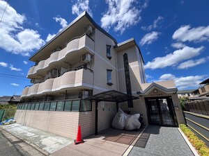 フレンズ墨染外観写真