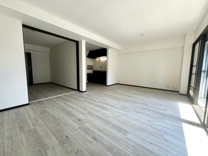 物件内観写真5　(居室)