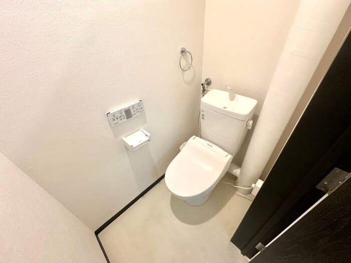 物件内観写真14　(トイレ)