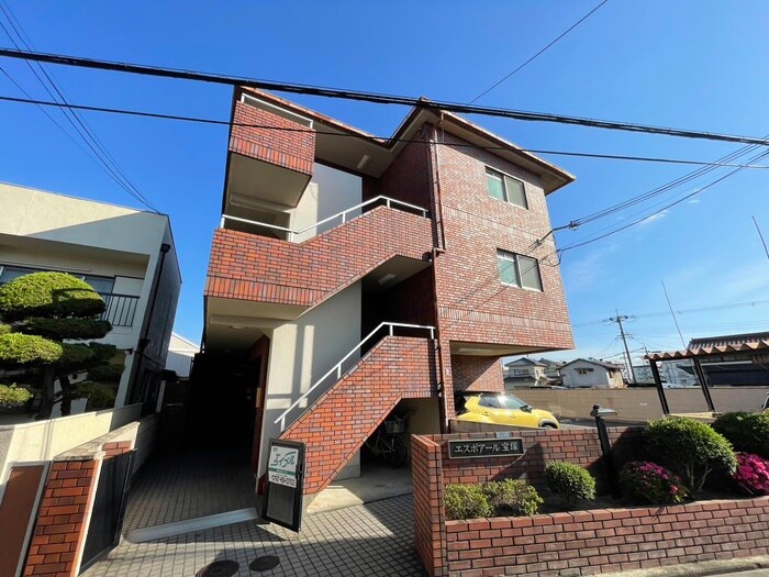 物件外観写真1　(外観写真)