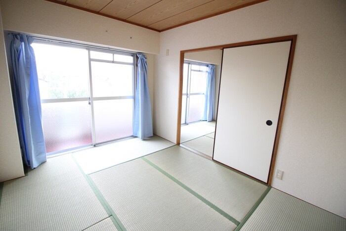 物件内観写真16　(居室)