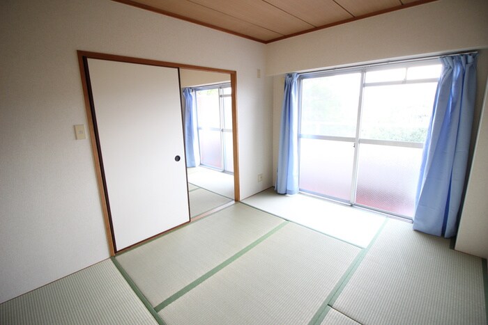 物件内観写真17　(居室)