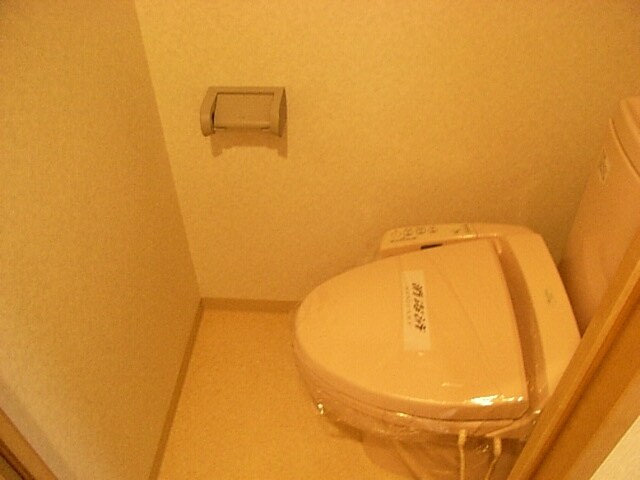 物件内観写真7　(トイレ)