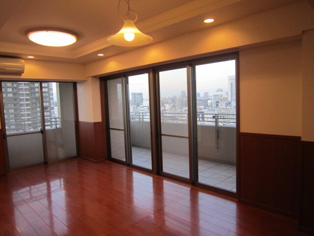 物件内観写真11　(居室)