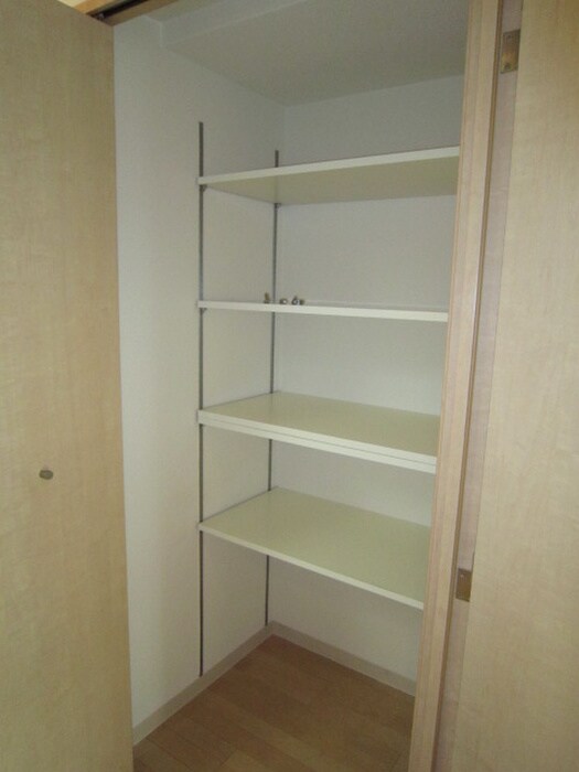 物件内観写真12　(内観写真)