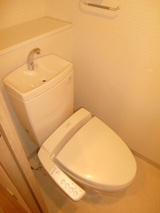 物件内観写真13　(トイレ)