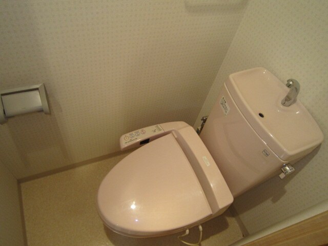 物件内観写真15　(トイレ)