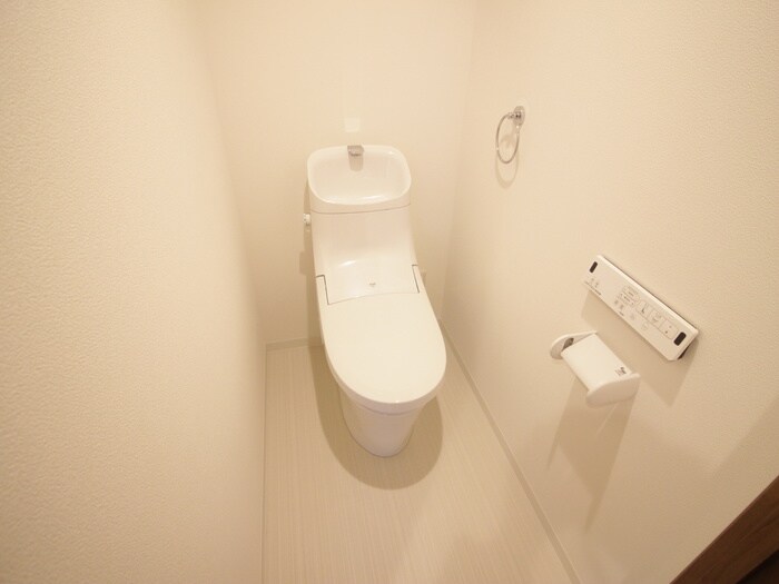 物件内観写真10　(トイレ)