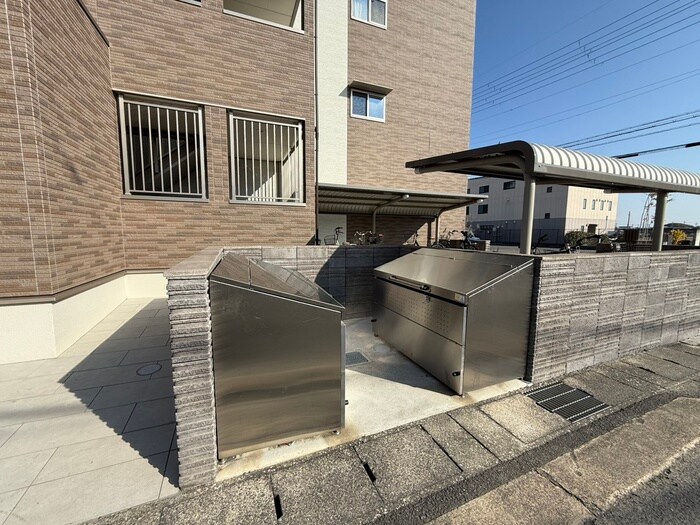 物件外観写真5　(建物設備)