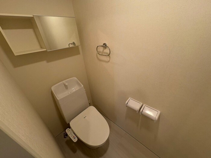 物件内観写真11　(トイレ)