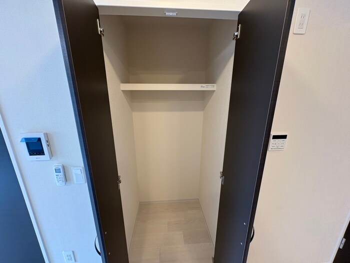 物件内観写真17　(収納)