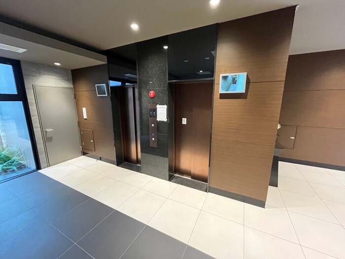 物件外観写真4　(建物設備)