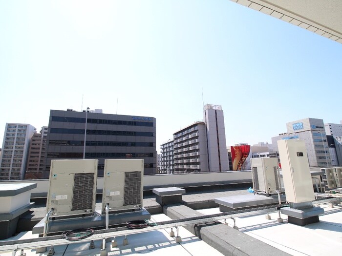 物件内観写真14　(室内からの展望)