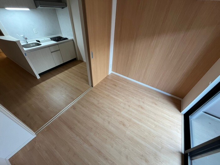 物件内観写真14　(居室)