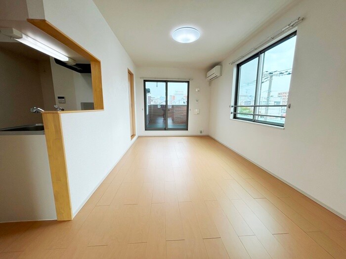 物件内観写真8　(内観写真)