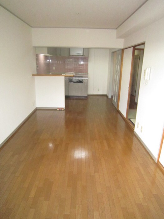 物件内観写真4　(居室)