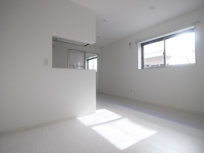 物件内観写真9　(居室)