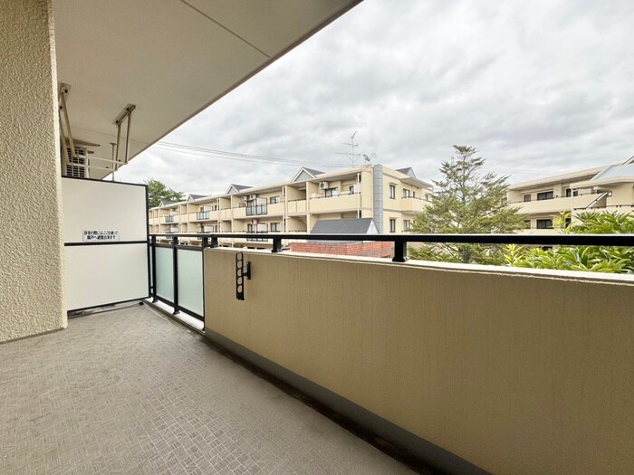 物件内観写真10　(ベランダ・バルコニー)