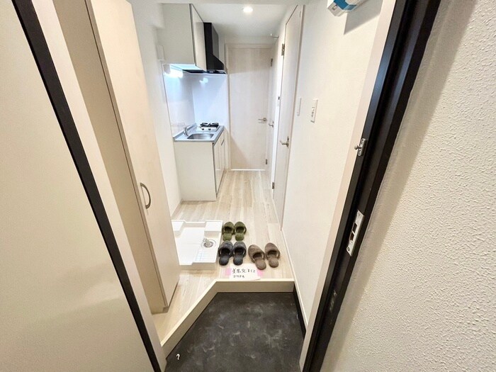 物件内観写真15　(廊下)