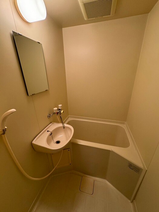 物件内観写真13　(バス／シャワールーム等)