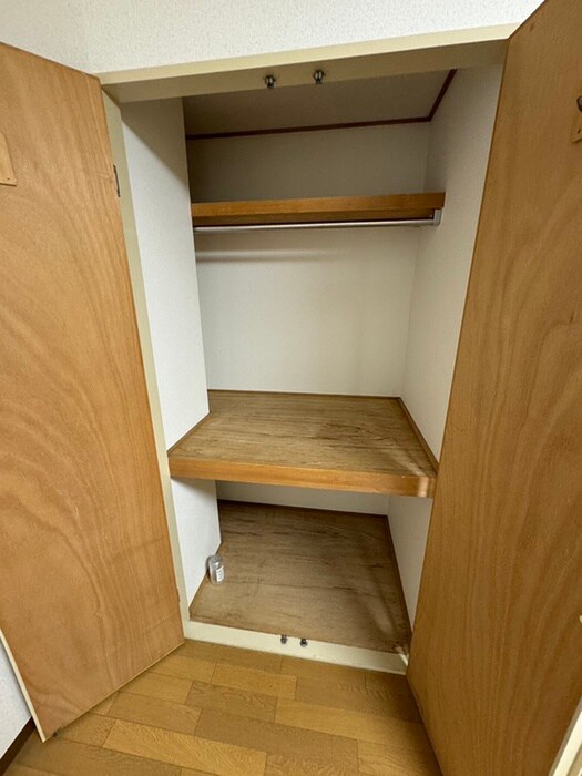 物件内観写真15　(収納)