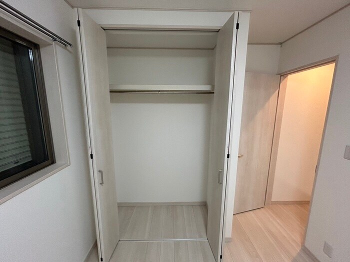物件内観写真15　(収納)